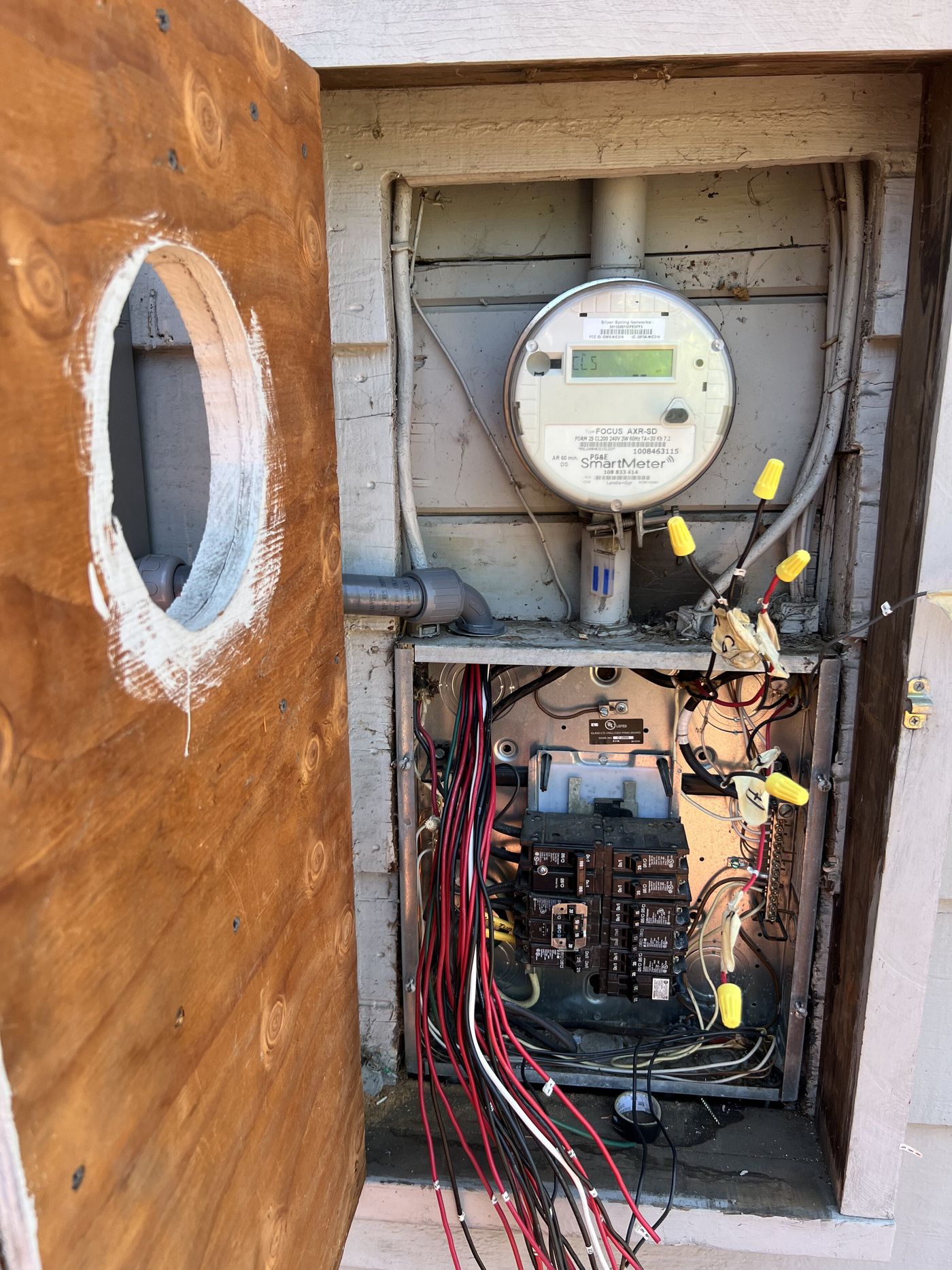 Service entrance and subpanel rewired at a Montgomery Drive home in Santa Rosa